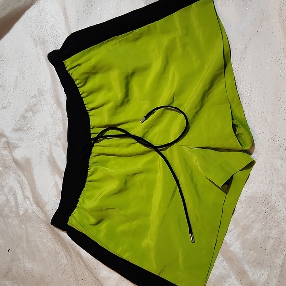 Michael kors shorts for women size 6 - Picture 1 of 10